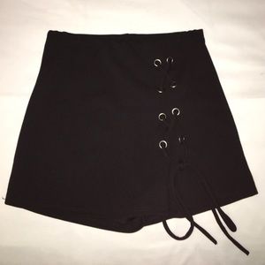 Boutique skort